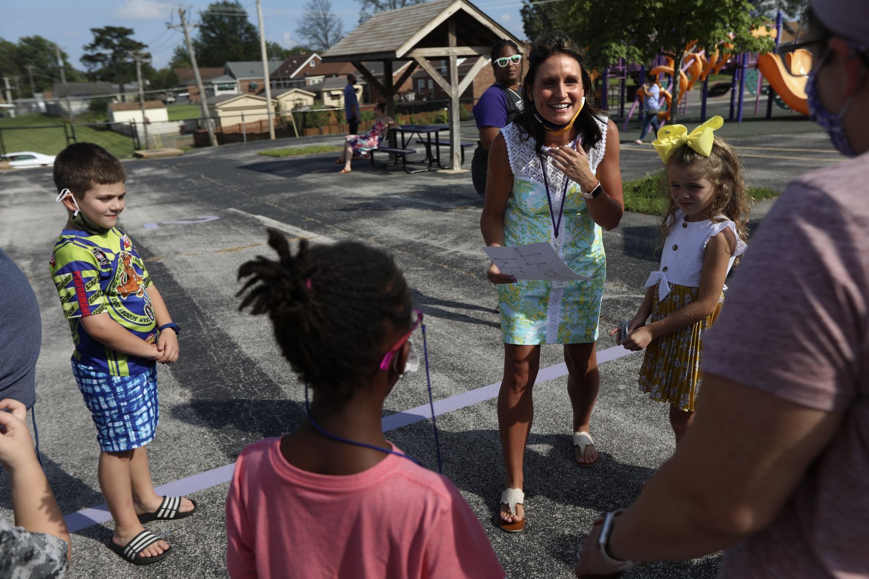 Second grade teacher Courtney Thomas meeting her students